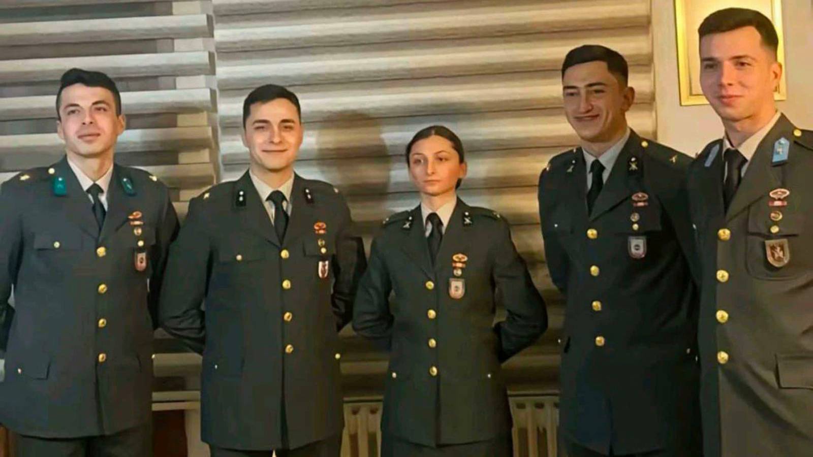 TSK’dan ihraç edilen teğmenlerden ihraç kararının iptali için ilk dava: Teğmenlerin faaliyeti, her yıl benzerleri yapılan geleneksel kutlama