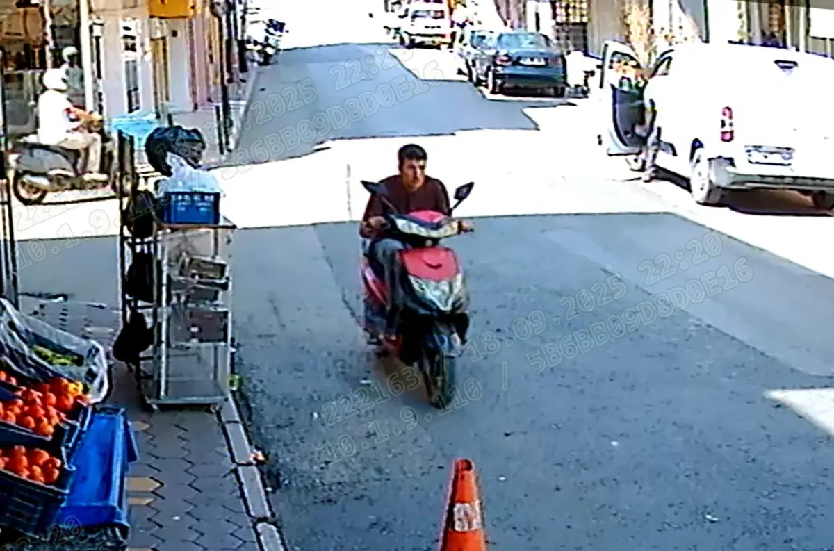 adanada cep telefonu hirsizi tutuklandi 1sT8gMnL