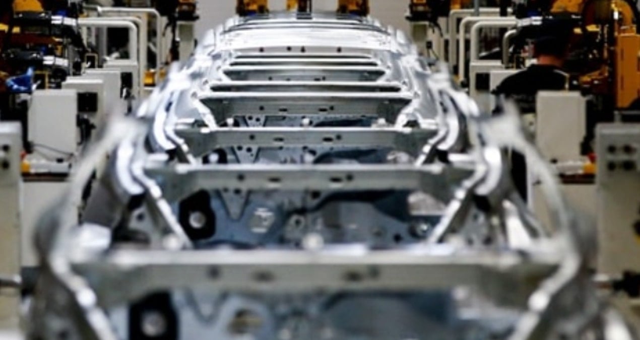 otomotiv devinden sasirtan karar satisa cikar cikmaz uretimden kaldirildi FSZnR2Rd