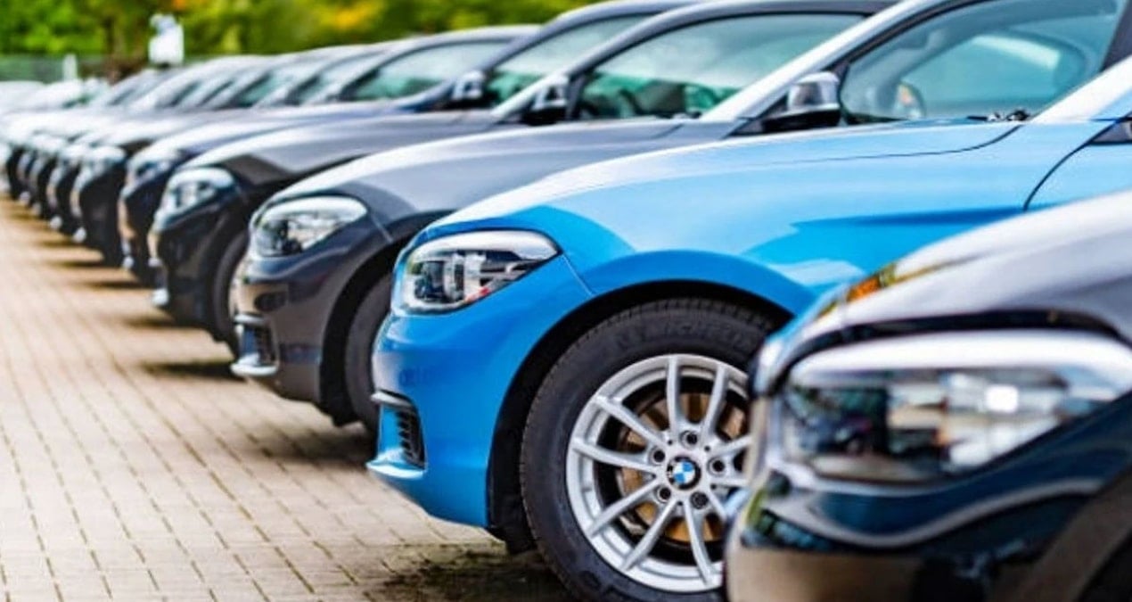 tarih verip tek bir soz soyledi arabalarini satip islerini biraktilar EUaFMpmk