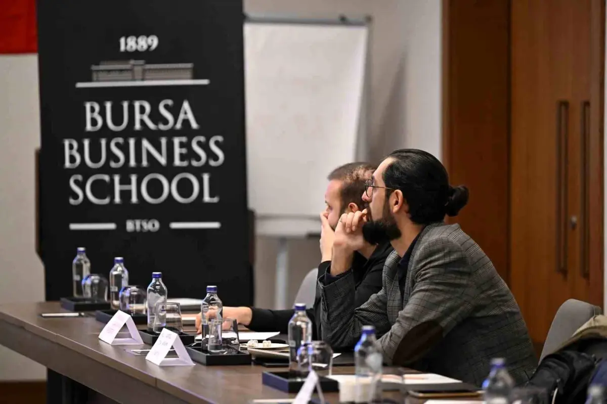 bursa business schoolda satis ve pazarlama egitimi 9Oi8YA89.jpg