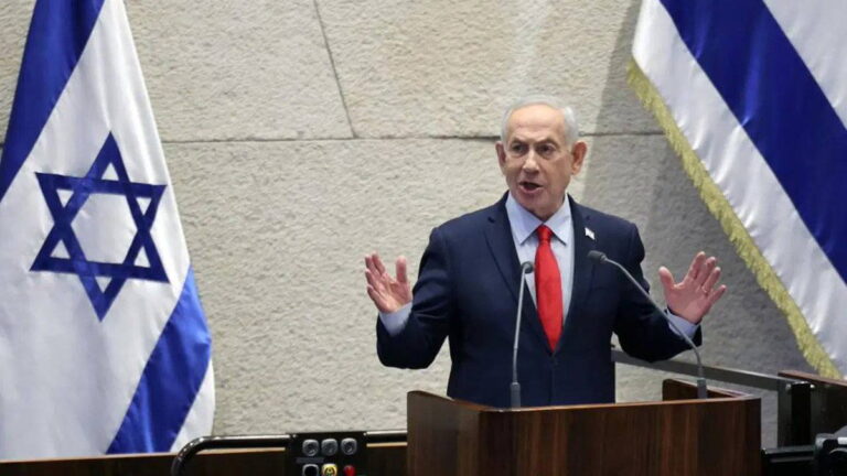 netanyahunun-koltugu-sallaniyor-meclisin-feshi-icin-harekete-gecildi-ts83wBKJ