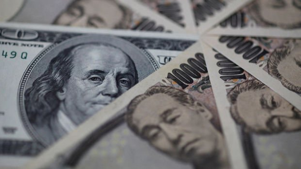 Yen, müdahale iddialarıyla dolar karşısında sert yükseldi