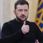 Ukrayna devlet baskani ingiltereden gizli teknoloji alacak 32icO157